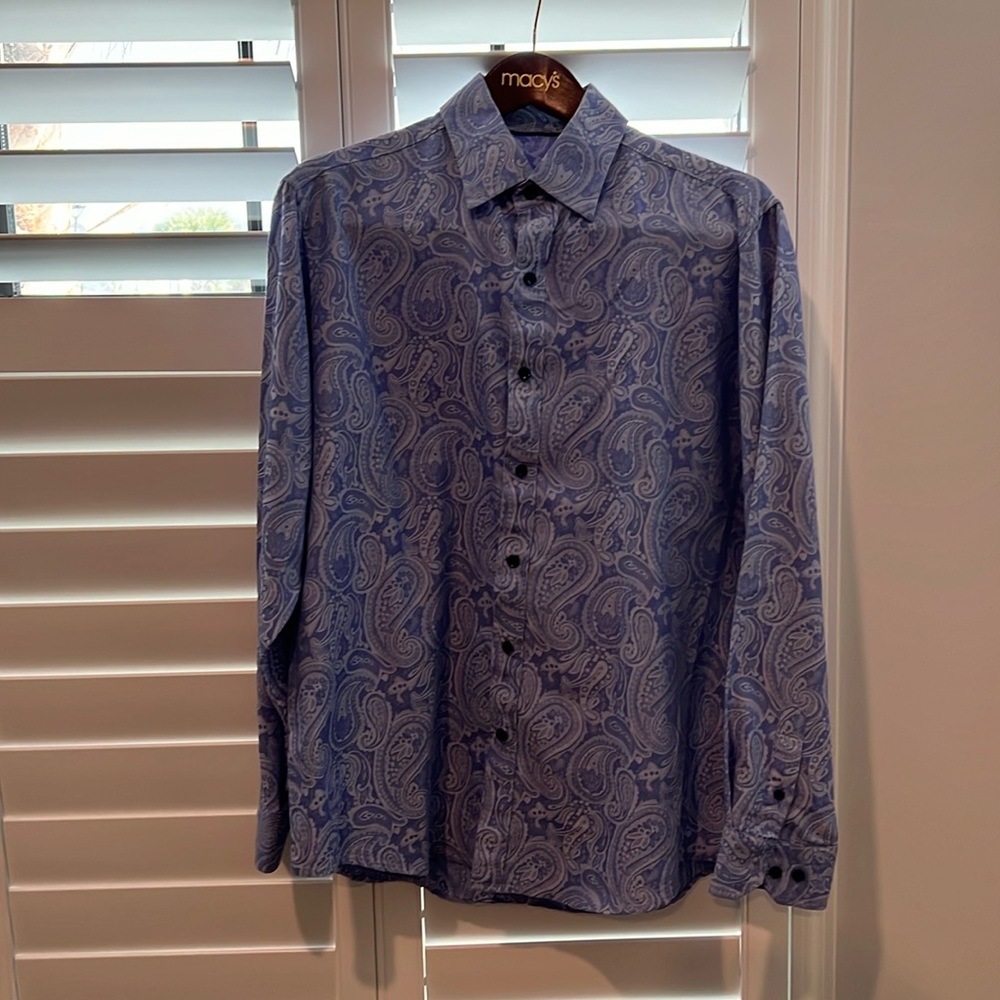 Men’s long sleeve dress shirt